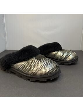 UGG Coquette Metallic Snakeskin Sequin Slippers Black Shearling Size 7 Women's